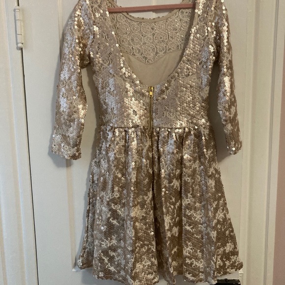 SALE Gold sequin glitter sparkly lace dress holiday engagement bridal cocktail - Picture 1 of 7